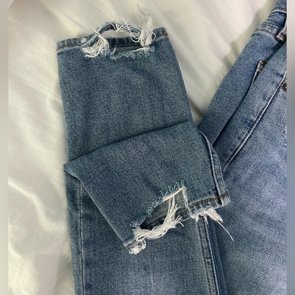 Abercrombie & Fitch Skinny High Rise Jeans - Picture 5 of 5